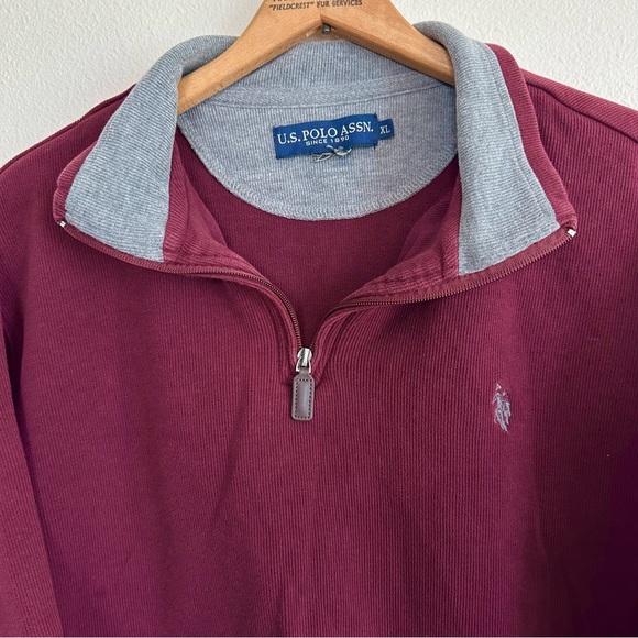 SOLD (DP) VINTAGE quarter zip pullover sweatshirt - Picture 3 of 3